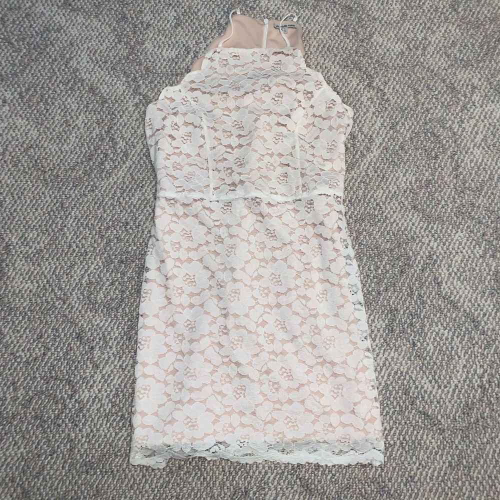 Lace dress